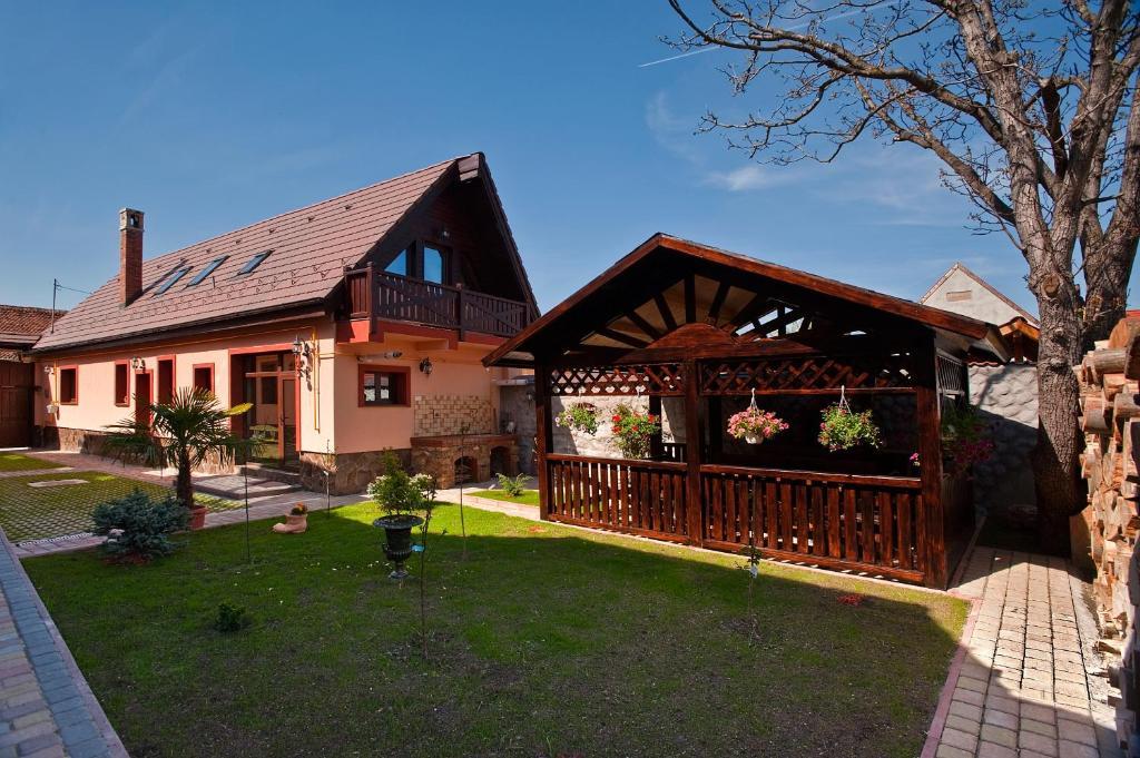 Vila Ambient คริสเตียน ภายนอก รูปภาพ