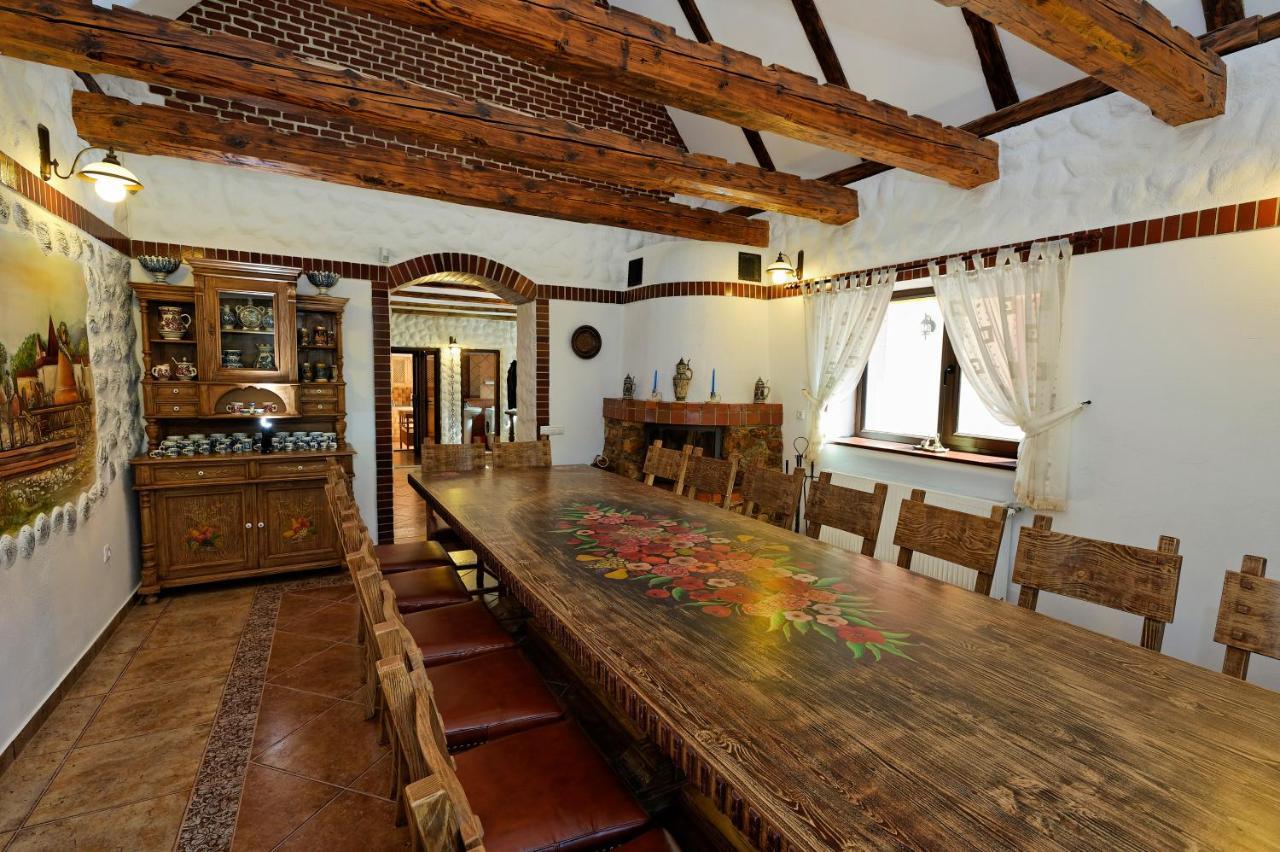 Vila Ambient คริสเตียน ภายนอก รูปภาพ